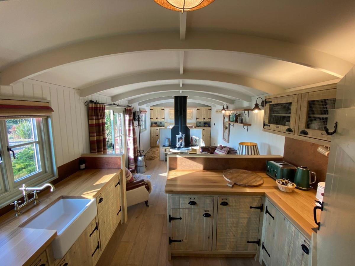 Holly Boutique Bed and breakfast